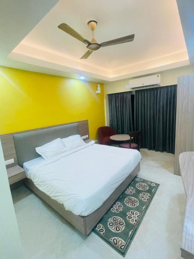 Royal Beach International Puri Exterior foto