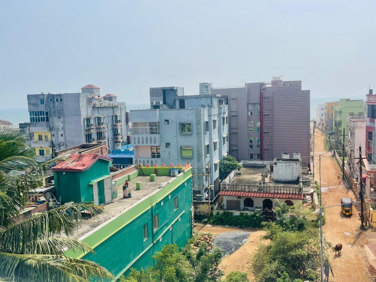Royal Beach International Puri Exterior foto