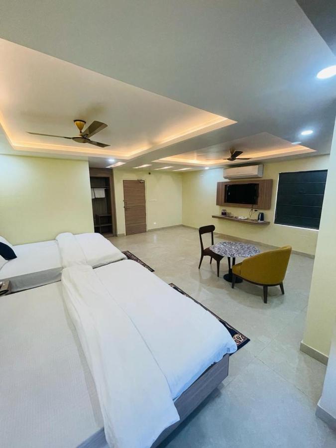 Royal Beach International Puri Exterior foto