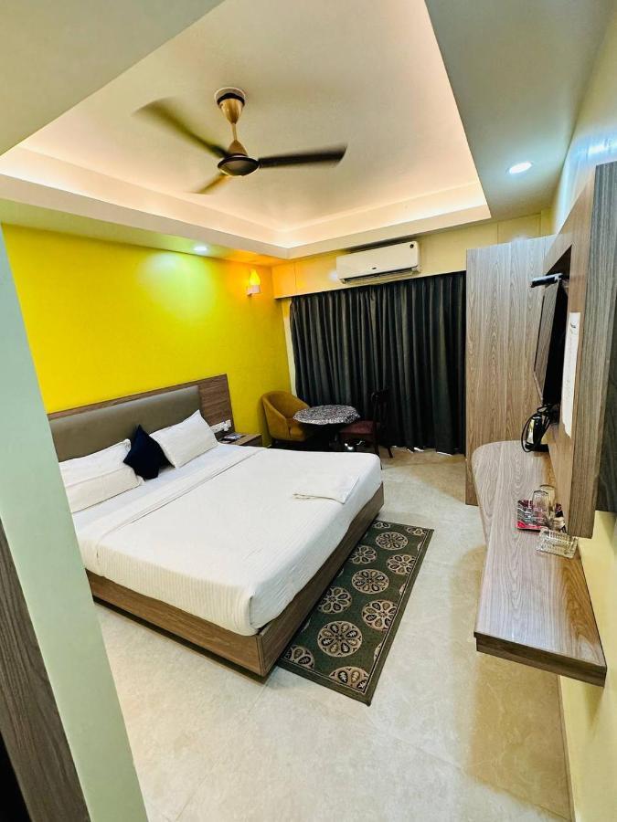 Royal Beach International Puri Exterior foto